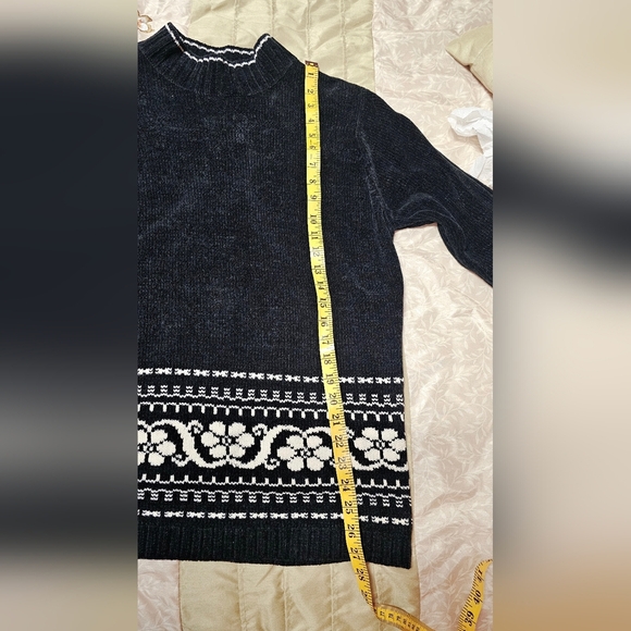 White Stag Christmas Sweater Womens Medium Black And White Cardigan Vintage Warm - Picture 4 of 5